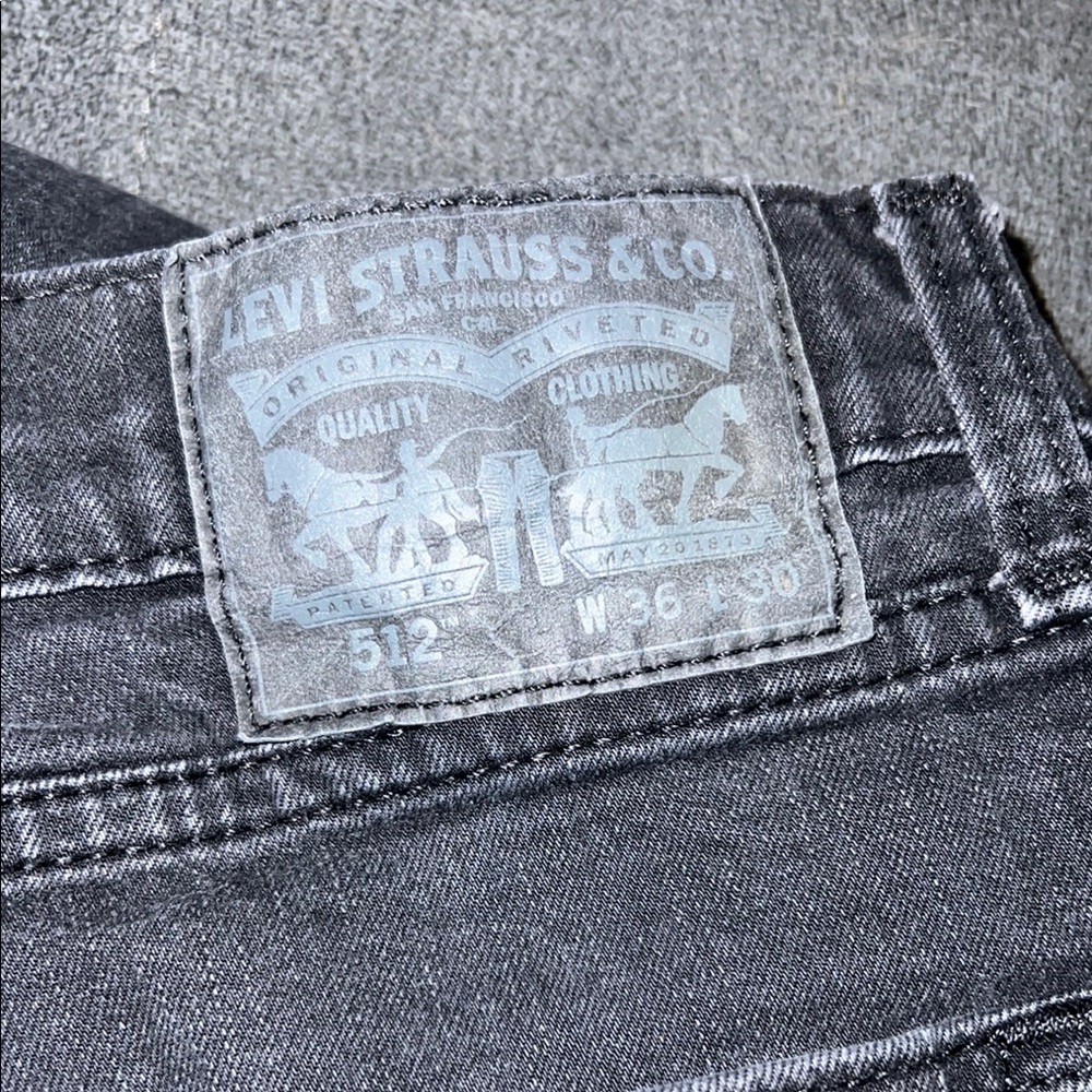 Levi's weathered black Slim Straight Jeans with Classic Style